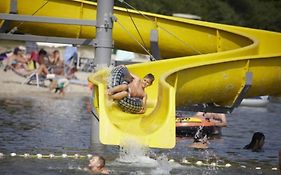 Chalet Te Huur Op *****Camping Terspegelt 4 Personen